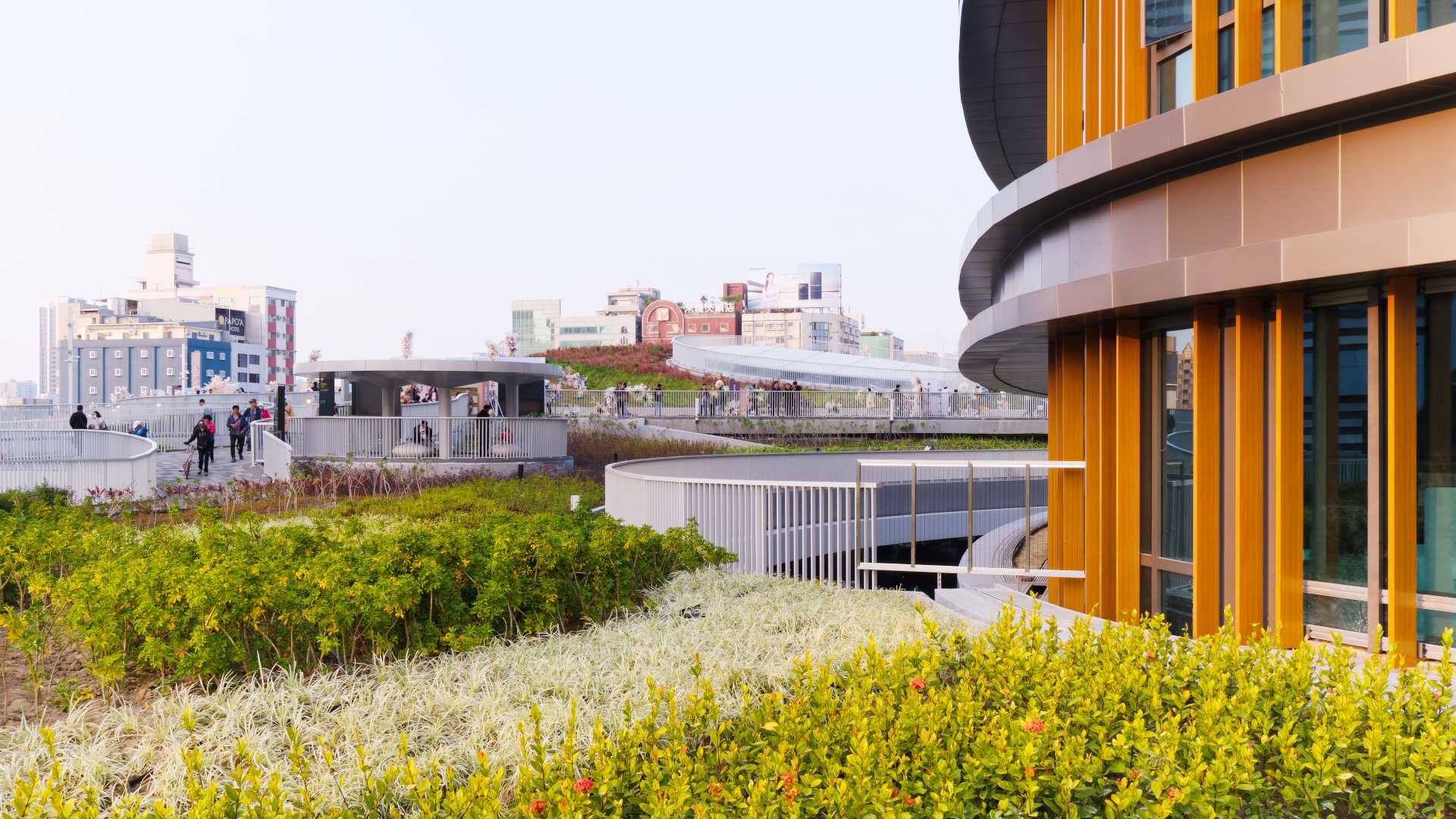 The rooftop gardens above Kaohsiung Station.